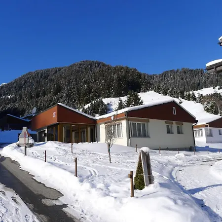 بيت للعطل Holiday Home Maissen *