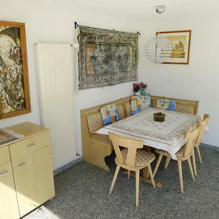 بيت للعطل Holiday Home Maissen ديسنتس